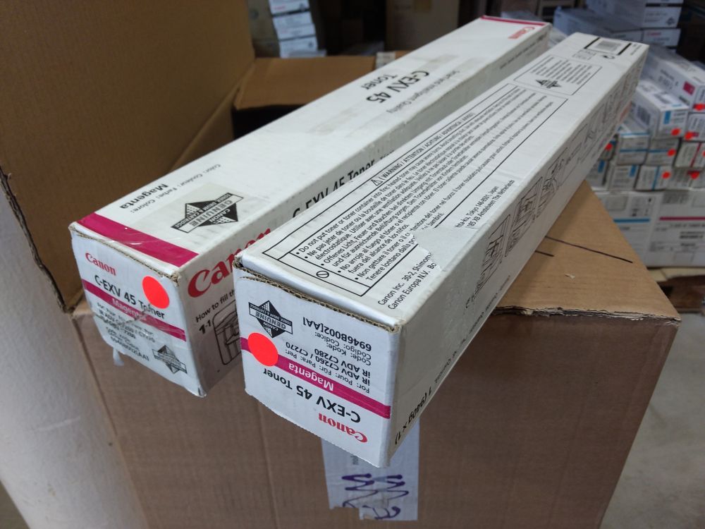 Canon Toner C-EXV45 magenta (6946B002) poškozený obal