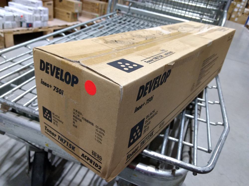 Develop Toner +750i TN715K black (ACP81D2) Poškozený obal