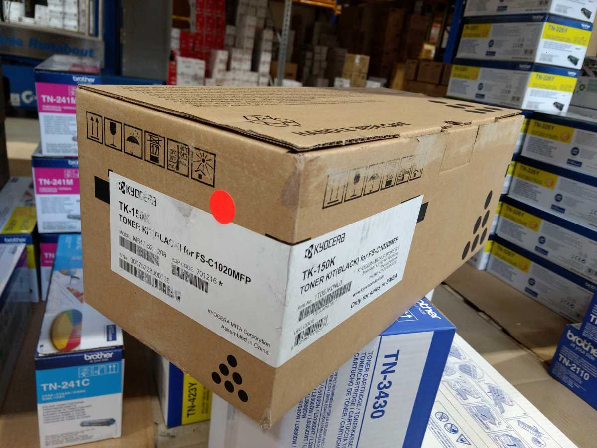 Kyocera Toner TK-150K toner black (1T05JK0NL0) poškozený obal