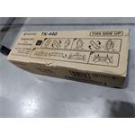 Kyocera Toner TK-440 toner kit 1T02F70EU0 poškozený obal