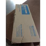 Kyocera Toner TK-450 toner kit poškozený obal