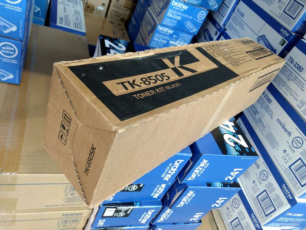 Kyocera Toner TK-8505 black poškozený obal