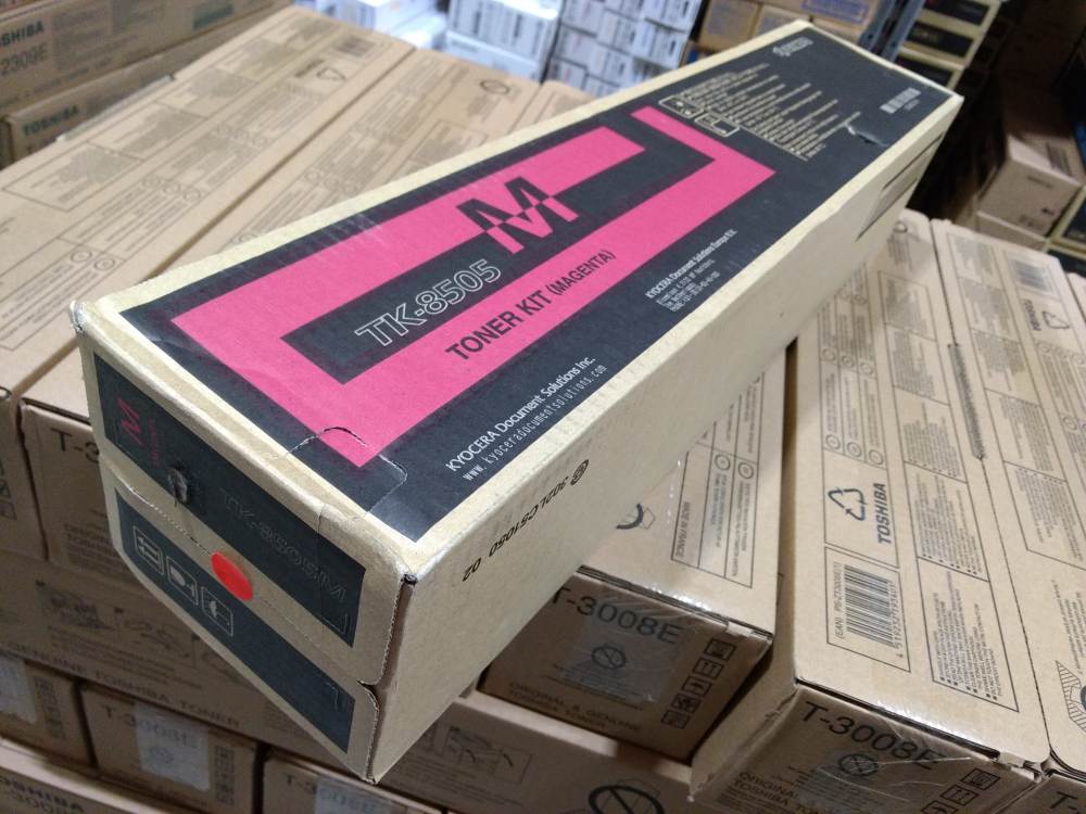 Kyocera Toner TK-8505 magenta poškozený obal