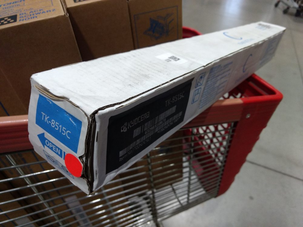 Kyocera Toner TK-8515C cyan (1T02NDCNL0) poškozený obal