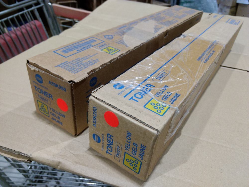 Minolta Toner C224/364 TN321Y yellow (A33K250) poškozený obal