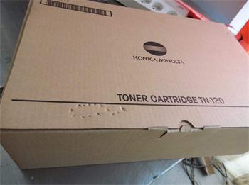 Minolta Toner Cartridge TN-120 (9967000777) poškozený obal