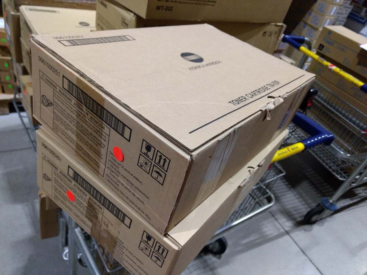 Minolta Toner Cartridge TN109 (9961000251) poškozený obal