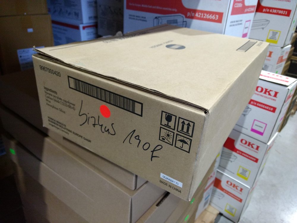 Minolta Toner TN110 (9967000420) poškozený obal