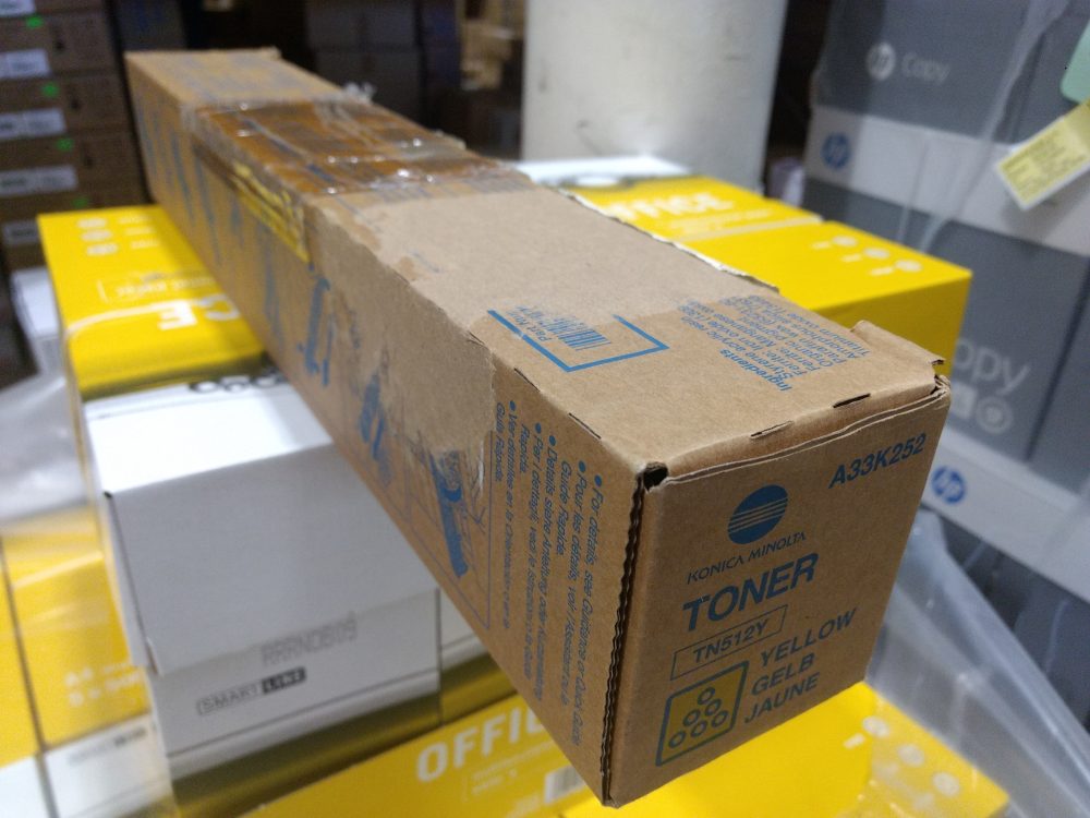 Minolta Toner TN512Y yellow (A33K252) poškozený obal