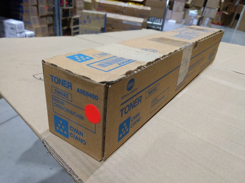Minolta Toner TN514C (A9E8450) poškozený obal