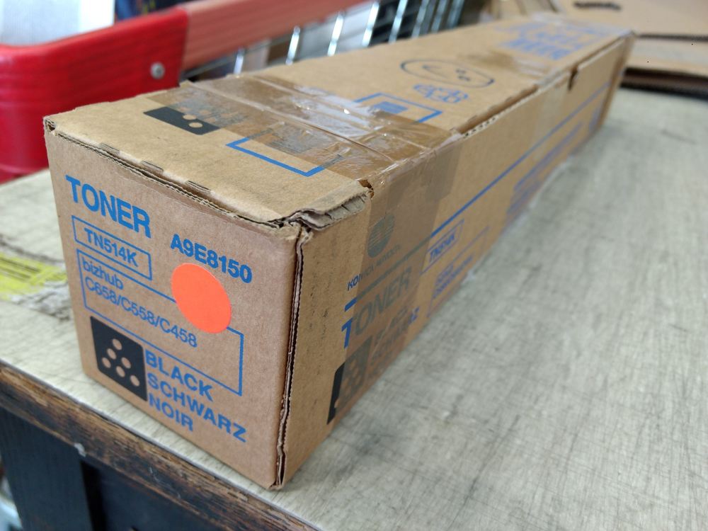 Minolta Toner TN514K (A9E8150) poškozený obal