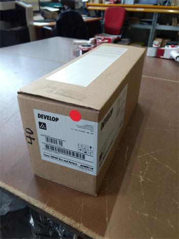 Minolta Toner TNP-40 black (A6WN01H) (20.000k) poškozený obal