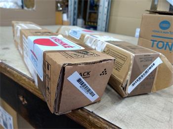 Ricoh Toner MP C305E black (841618) (842079) HC na 12.000 stran poškozený obal