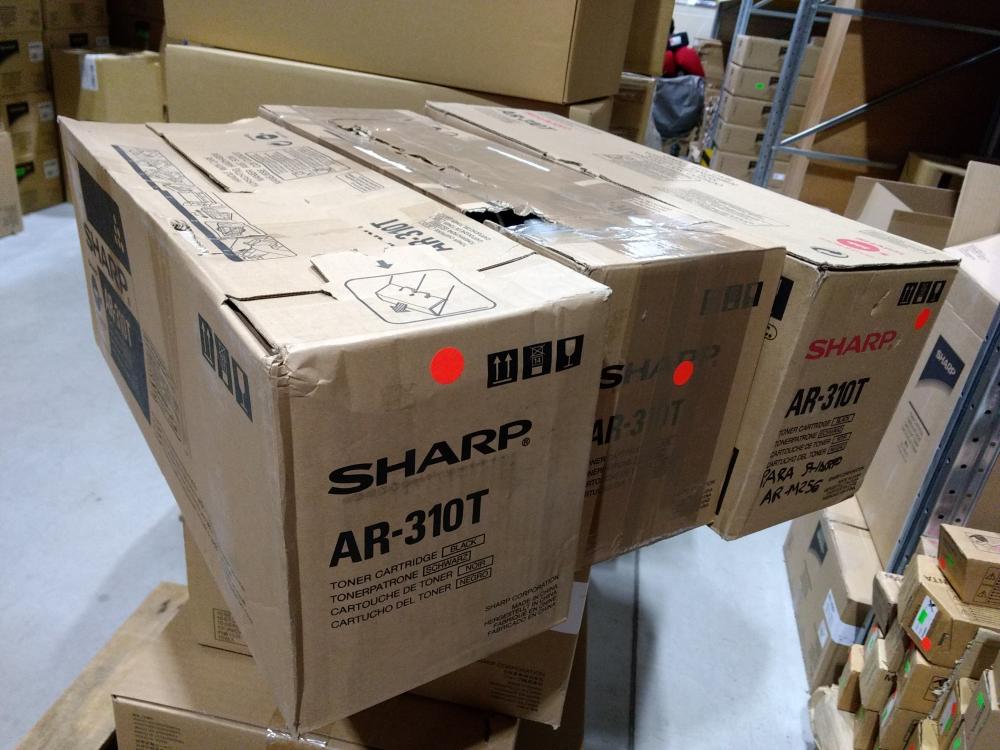 Sharp Toner AR-310T poškozený obal -EOL