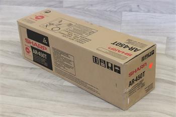 Sharp Toner AR-450T poškozený obal