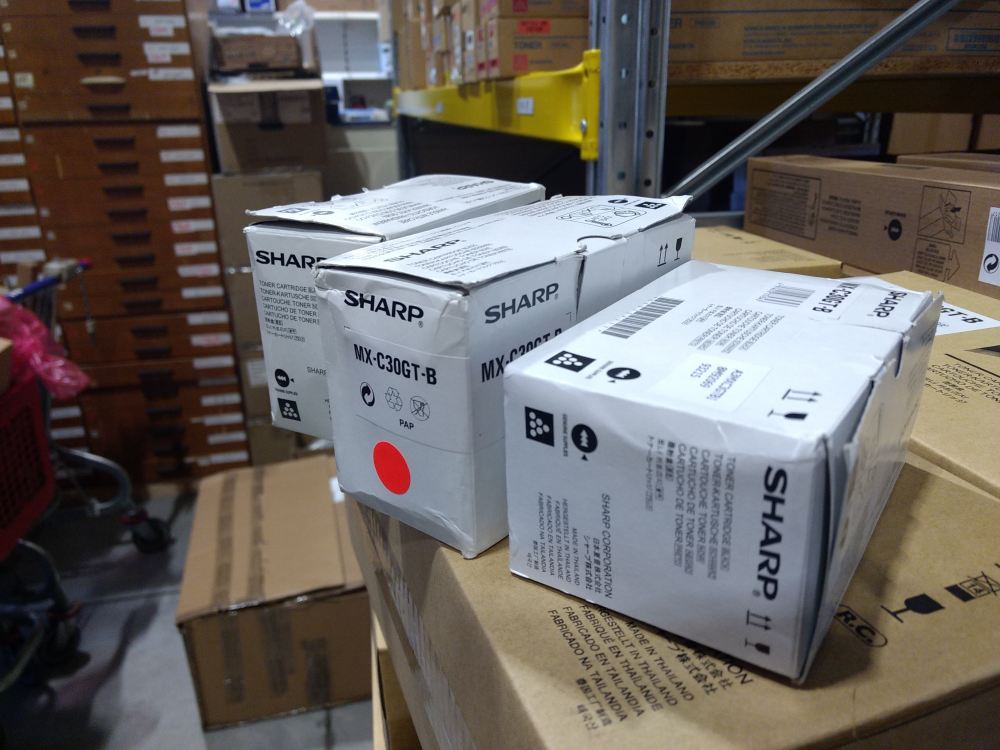 Sharp Toner Cartridge MX-C30GTB black poškozený obal