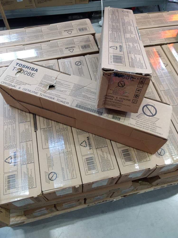 Toshiba Toner E-Studio T-3008E Black (6AJ00000151) poškozený obal