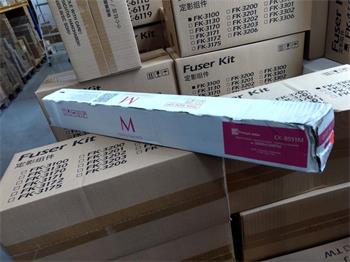 Triumph-Adler Toner CK-8511M magenta (1T02L7BTA1) poškozený obal