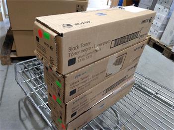Xerox Toner WC5325 (006R01160) poškozený obal